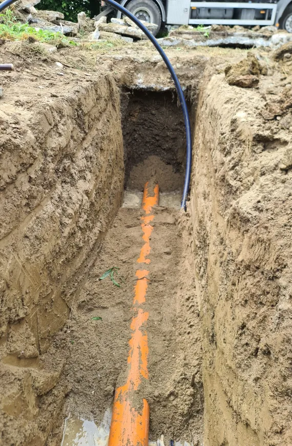 Postavljanje cijevi za kanalizaciju