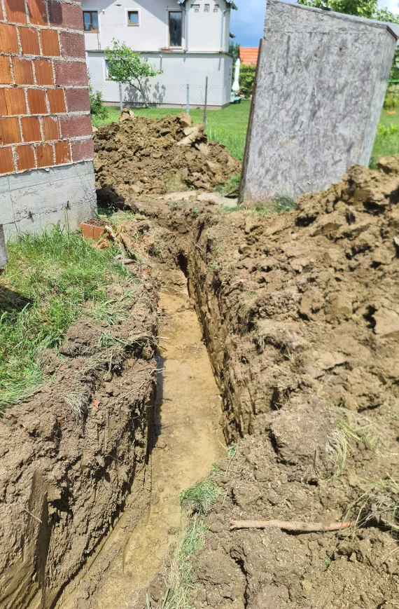 Iskopavanje u svrhe postavljanja kanalizacije