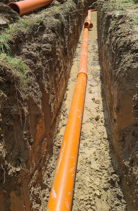 Polaganje cijevi za kanalizaciju